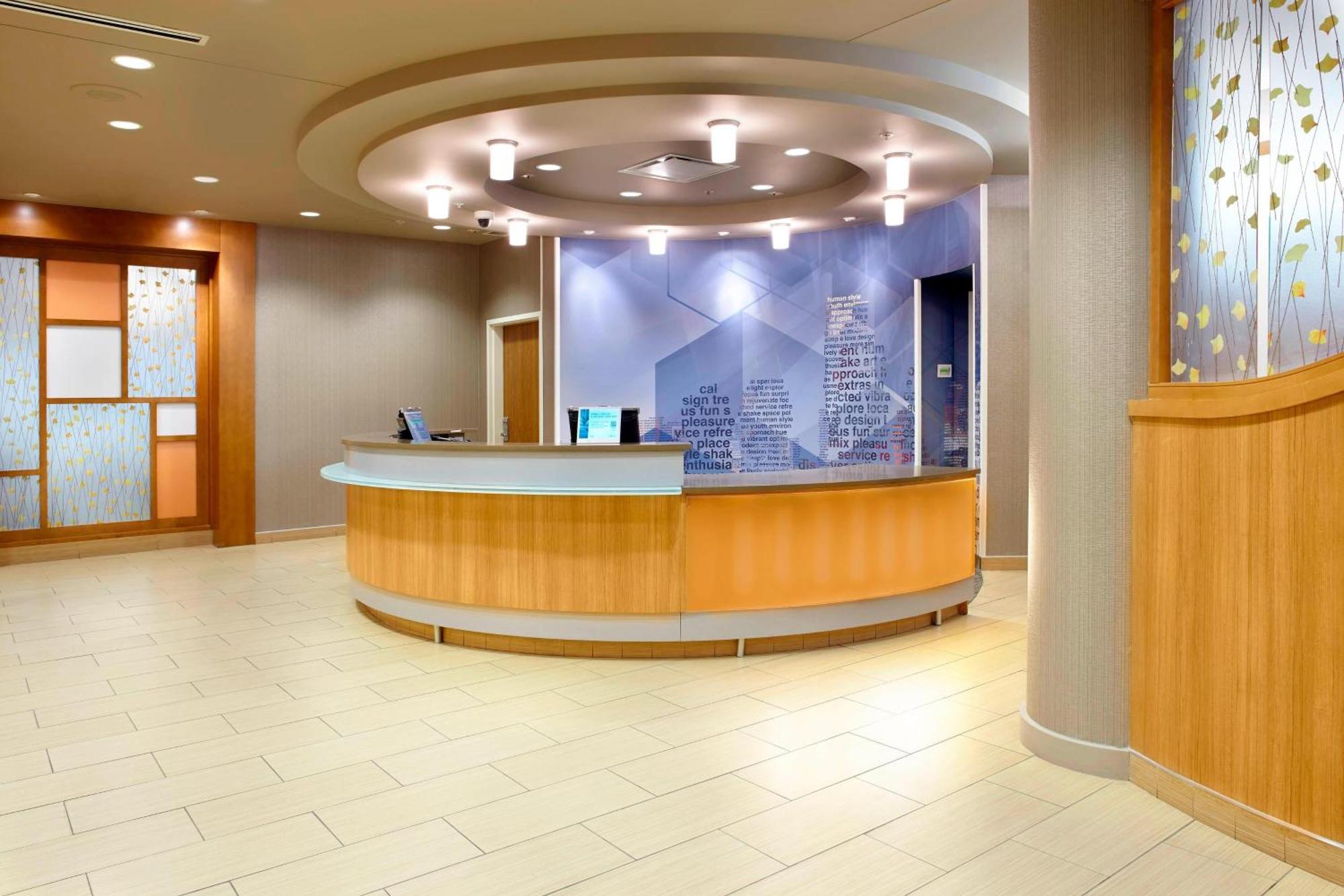 Hotel Springhill By Marriott Chicago Waukegan/gurnee 3*